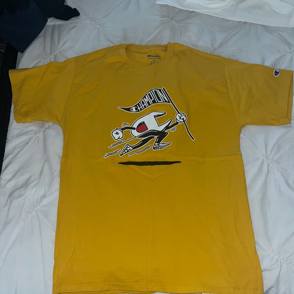 Men’s Champion T shirt